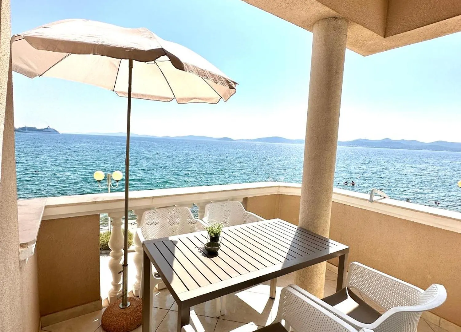 Villa Punta Zadar 0*,  Croatia