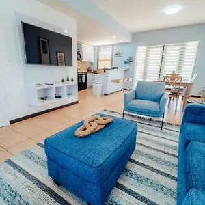 Comfortable House In Tierra Del Sol & Golf , Palm Beach Aruba